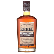 Whiskey Rebel Yell Small Batch Bourbon is een whiskey uit Kentucky met hinten van vanille, karamel en eikenhout. 
