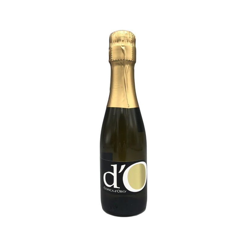 Conca d´Oro Prosecco Spumante 20cl is een witte, mousserende wijn gemaakt van de Glera-druif en heeft een alcoholpercentage van 11,5%.