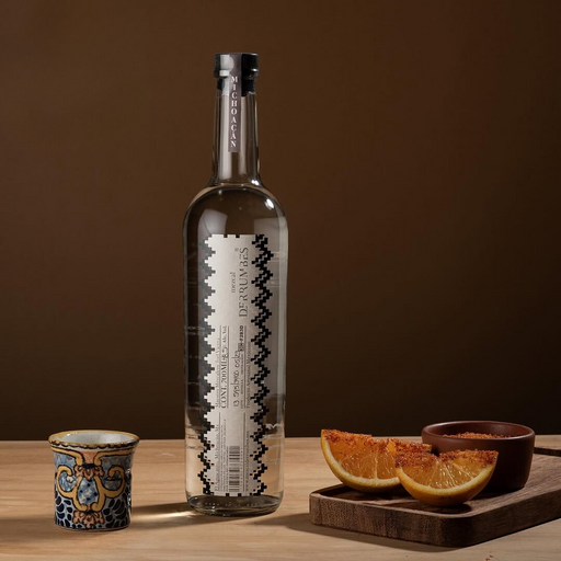 Mezcal Derrumbes San Luis Potosi 43,9% is een buitengewone mezcal die wordt geproduceerd in de regio San Luis Potosi in Centraal-Mexico. 