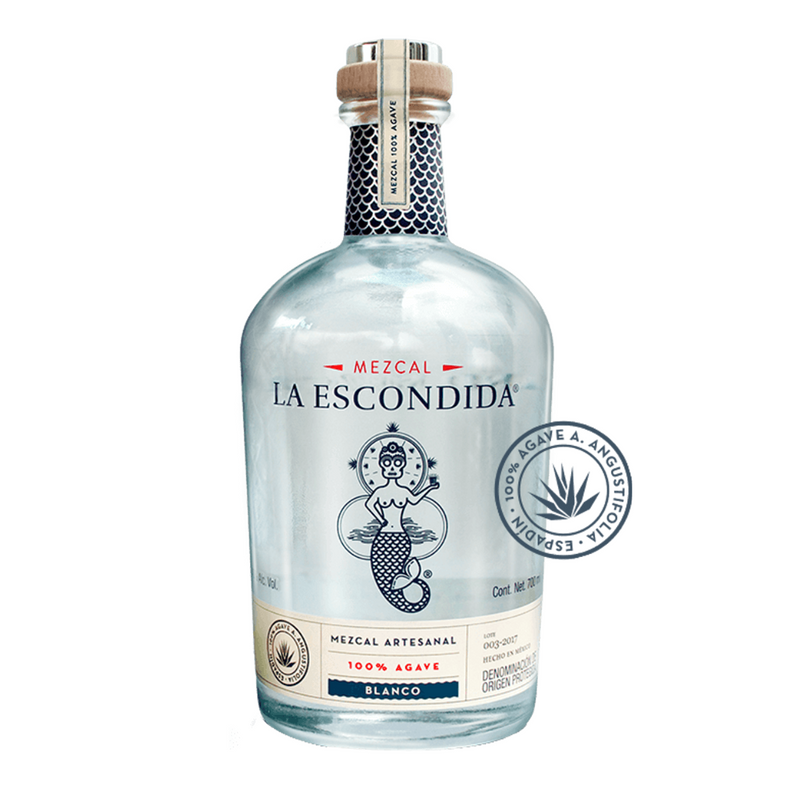 Mezcal La Escondida komt uit Oaxaca en heeft rokerige aroma’s van gras-tonen en hints van leer. 