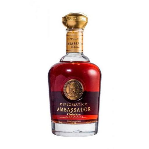 Rum Diplomatico Ambassador is afkomstig uit Venezuela en bevat tonen van kaneel, nootmuskaat en geroosterd eikenhout.