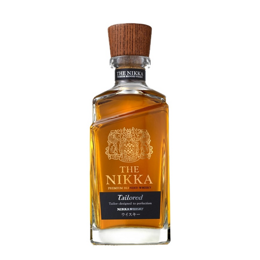 Whisky Nikka Tailored wordt geproduceerd in Japan en bevat de smaken van appel, honing en vanille.