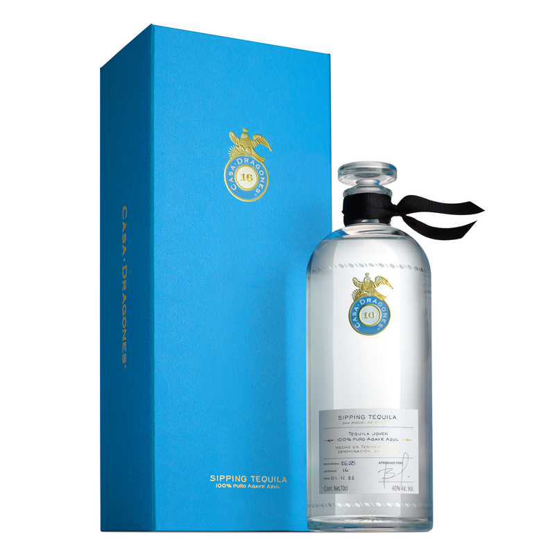 Tequila Casa Dragones Joven, te koop bij Cane & Grain te Amsterdam