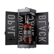 Widow Jane Black Opal 2024 in luxe metalen giftbox met fluweelachtige binnenkant en limited edition details.