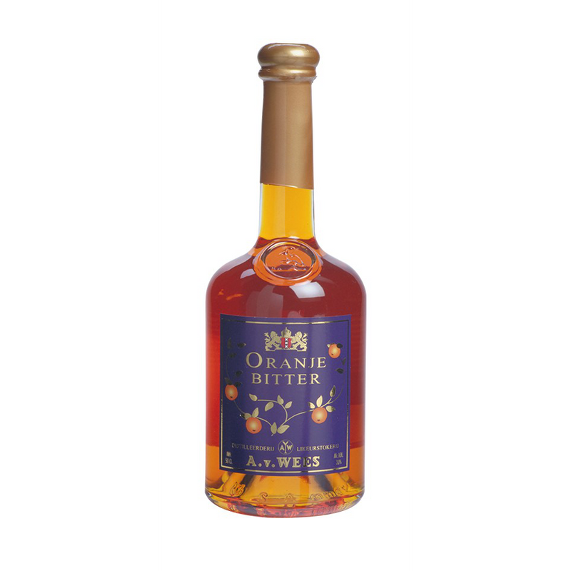 Van Wees Oranjebitter is een bittere smaakverfijner gemaakt van gedestilleerde sinaasappelen. 