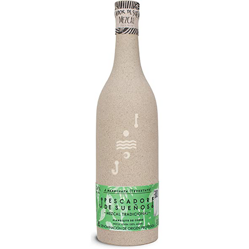 Mezcal Pescador de Sueños Tepeztate 0,5L wordt gemaakt in Oaxaca en heeft een rokerige smaakprofiel van geroosterde agave.