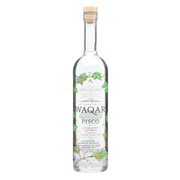 Waqar Pisco is een Chileense sterkedrank, met frisse aroma's van wit fruit, citrus en oranjebloesem.