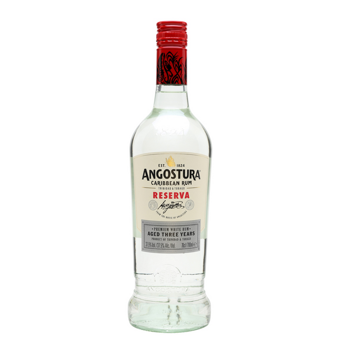 Je kunt nu Rum Angostura Reserva Blanco kopen in onze slijterij in Amsterdam West of hier online bestellen  
