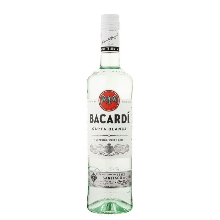 Je kunt nu Rum Bacardi Carta Blanca kopen in onze slijterij in Amsterdam West of hier online bestellen  