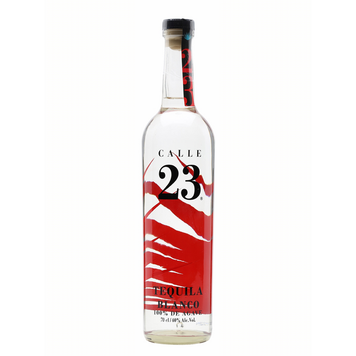 Je kunt nu Tequila Calle 23 Blanco kopen in onze slijterij in Amsterdam West of hier online bestellen  