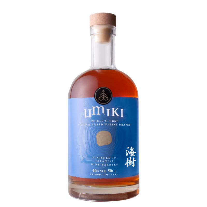 Whisky Umik is een blended whisky uit Japan die gefinisht is in Japanse grenen vaten en aangelengd met gefilterd oceaanwater.