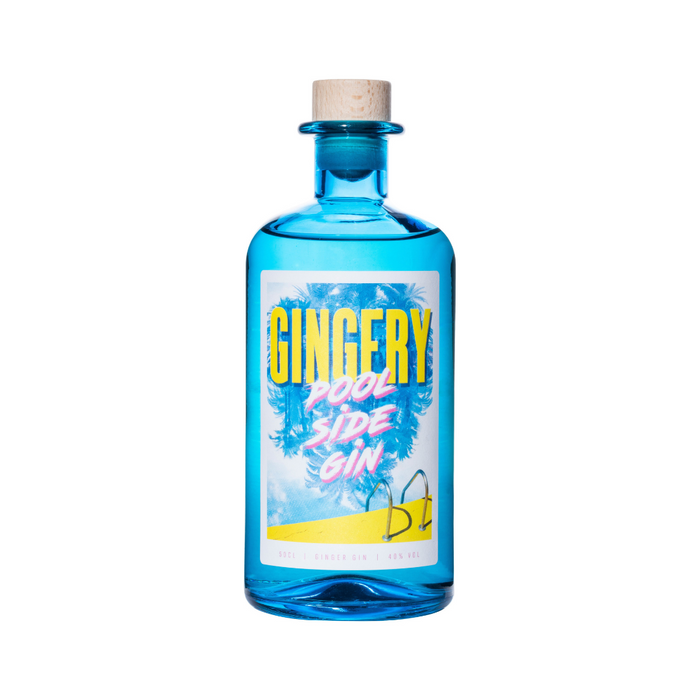 Gin Gingery Poolside