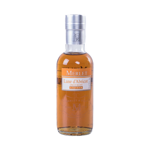 Je kunt nu Likeur Merlet Apricot Brandy 20CL kopen in onze slijterij in Amsterdam West of hier online bestellen  
