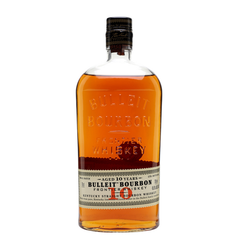 Whiskey Bulleit Bourbon 10Y heeft een mashbill van 68% maïs, 29% rogge en 4% gerst, wat deze bourbon een rijke en gedurfde smaak geeft.