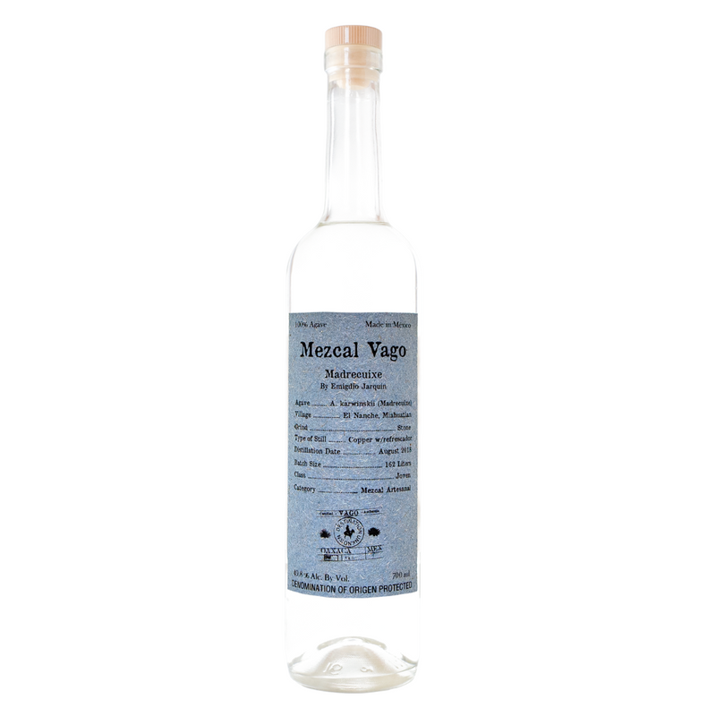 Mezcal Vago Madre Cuishe komt uit een gebied in Oaxaca en bevat een complexe smaakprofiel met fruitige aroma’s van framboos, zoutige tonen van Parmezaan en een pittige afdronk van rook en peper.